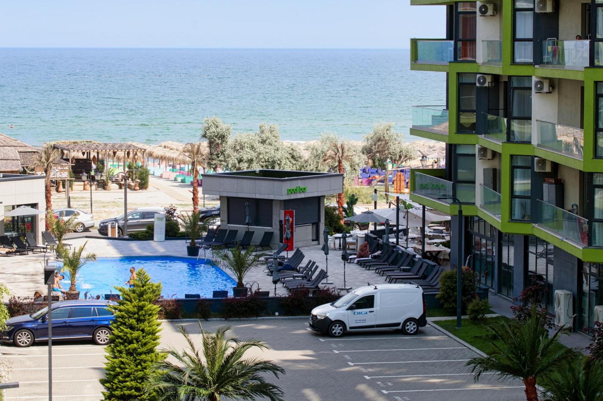 Purple Onyx - Pool & Spa Beach Resort Năvodari Extérieur photo